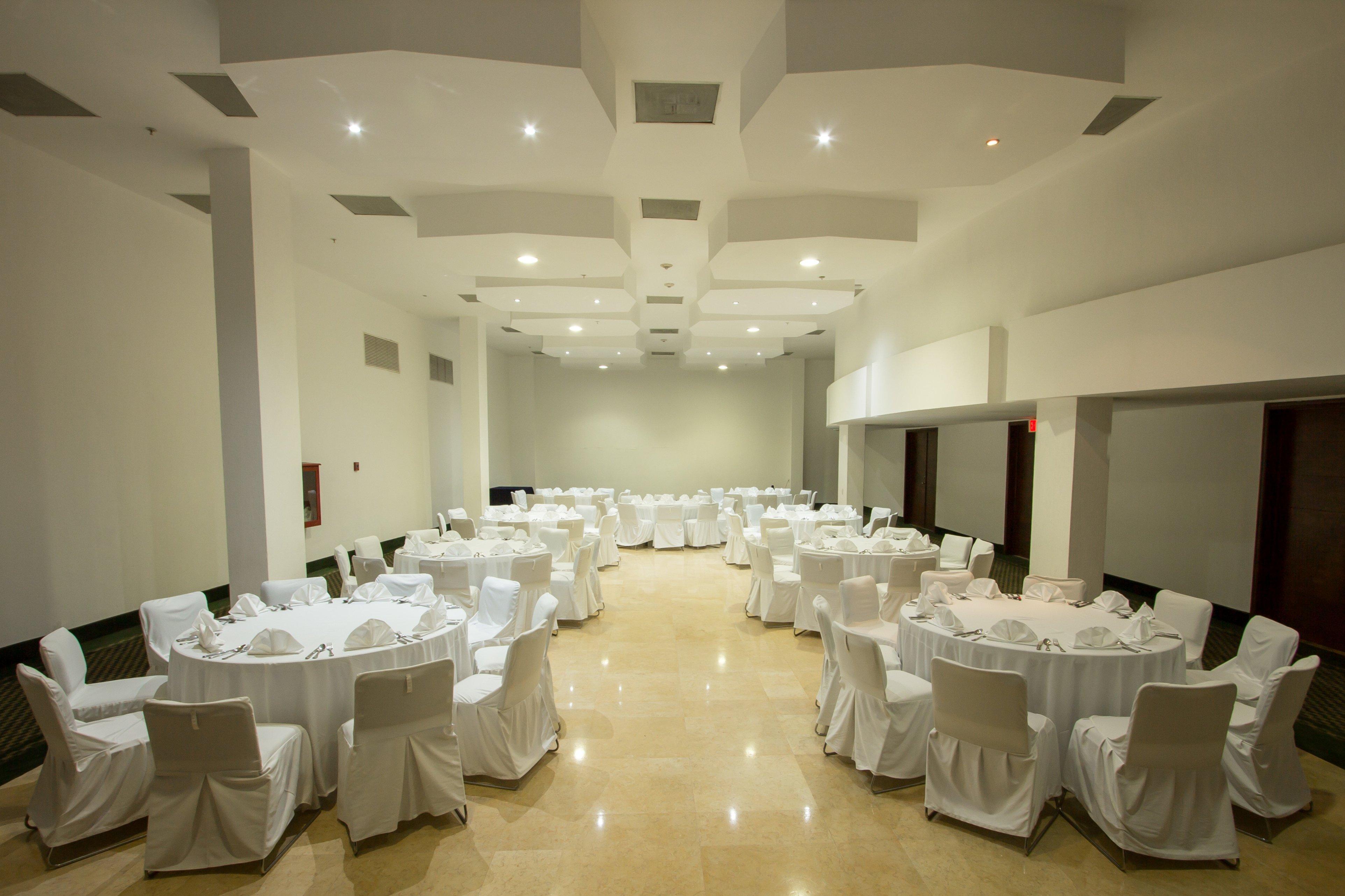 Holiday Inn Express Nuevo Laredo By Ihg Exterior foto