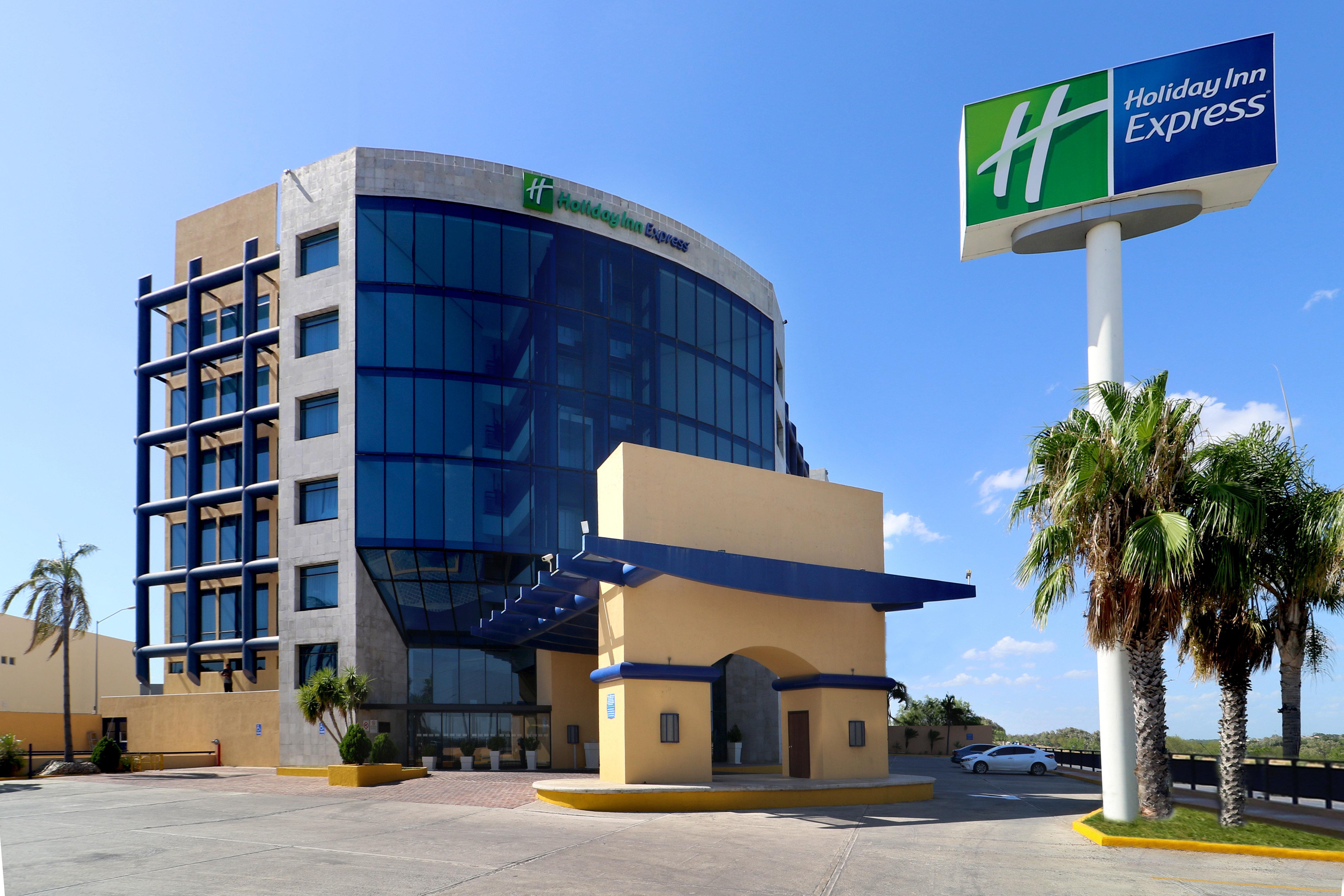 Holiday Inn Express Nuevo Laredo By Ihg Exterior foto
